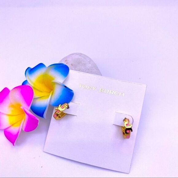 New Tory Burch Gold Logo, Pink Enamel Small Huggie Hoop - Picture 6 of 14